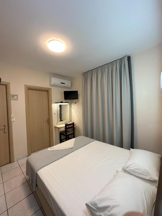 Hotel Afrodite 尼欧波洛伊 外观 照片